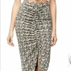 Good American Printed Ruched Skirt